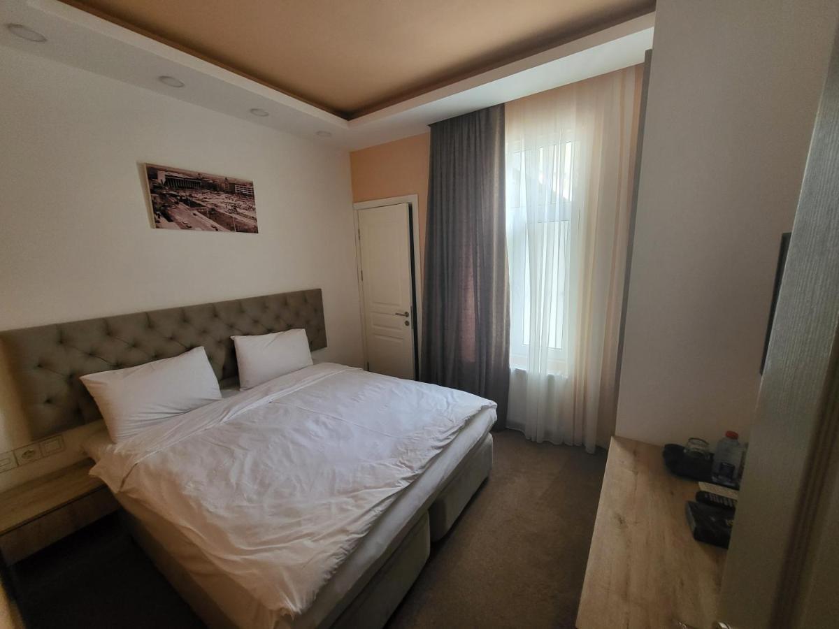 Baku Voyage Hotel Buitenkant foto
